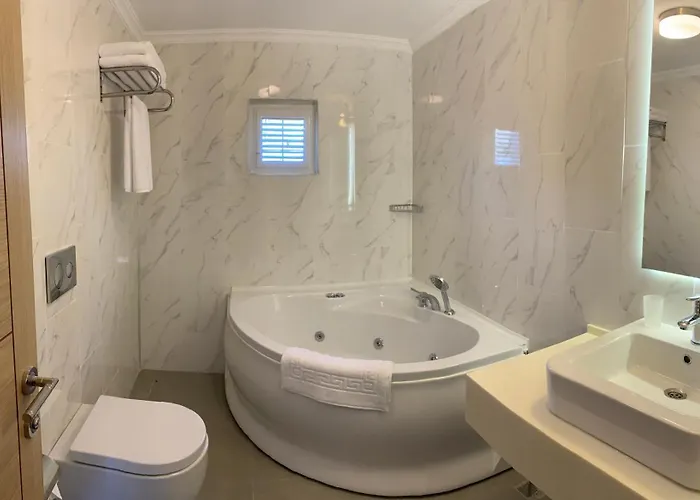 Moonshine * ボドルム